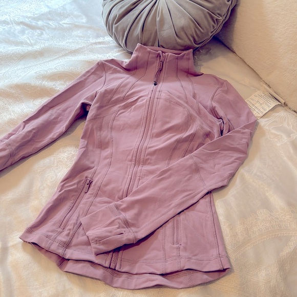 Lululemon Define Jacket - Picture 5 of 6
